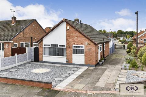 2 bedroom bungalow for sale, Tennyson Avenue, Crewe