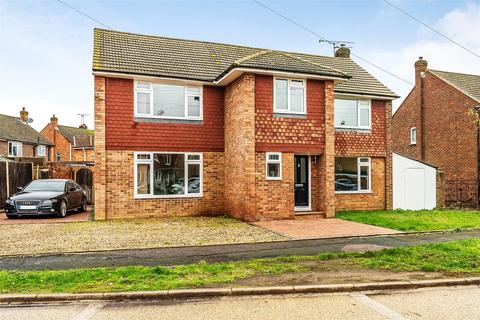 undefined, Spence Avenue, Byfleet, West Byfleet, Surrey, KT14