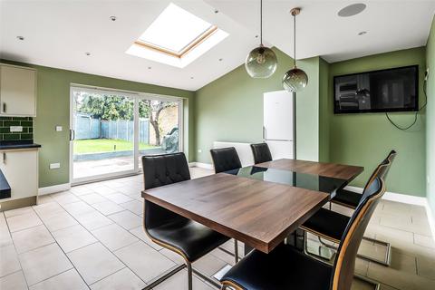 undefined, Spence Avenue, Byfleet, West Byfleet, Surrey, KT14