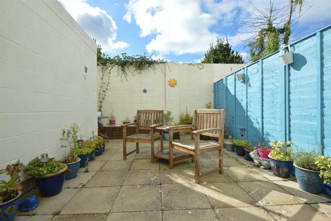 2 bedroom terraced house for sale, CENTRAL RYDE