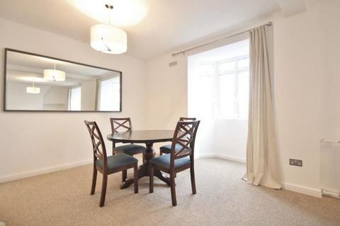 3 bedroom apartment to rent, Harewood Avenue, London NW1