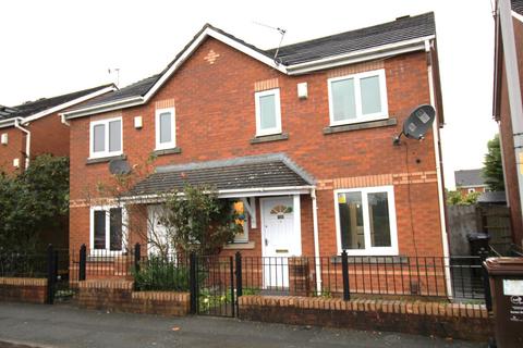 3 bedroom semi-detached house to rent, Barrow Hill Road, Manchester, M8