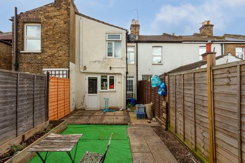 2 bedroom terraced house for sale, Gloucester Road, Croydon, CR0