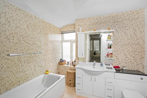 33 Gloucester Road, Croydon, CR0 2DH