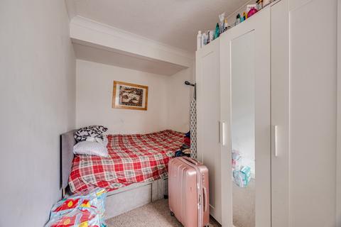 33 Gloucester Road, Croydon, CR0 2DH