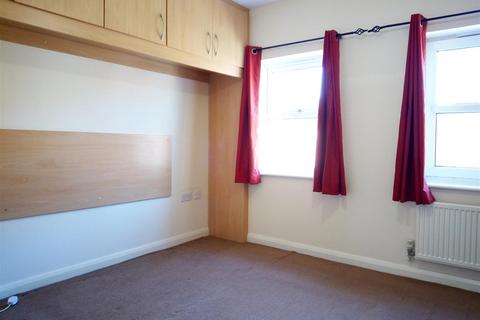 30 Walker Crescent, Slough, SL3 7GB