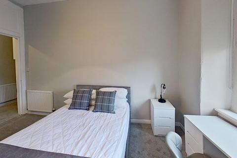 2 bedroom property to rent, Salamander Street, Edinburgh, EH6