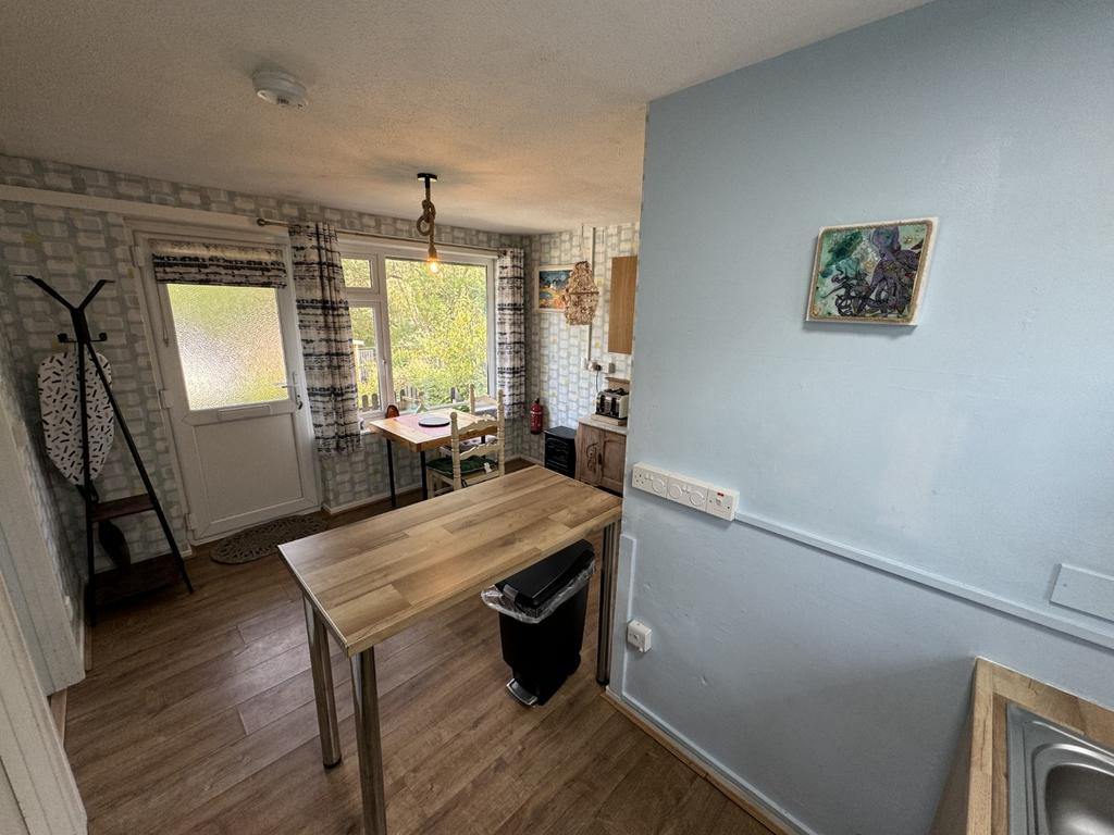 Open Plan Kitchen/Dining Area