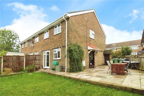 4 bedroom end of terrace house for sale, Henley Gardens, Fareham, Hampshire