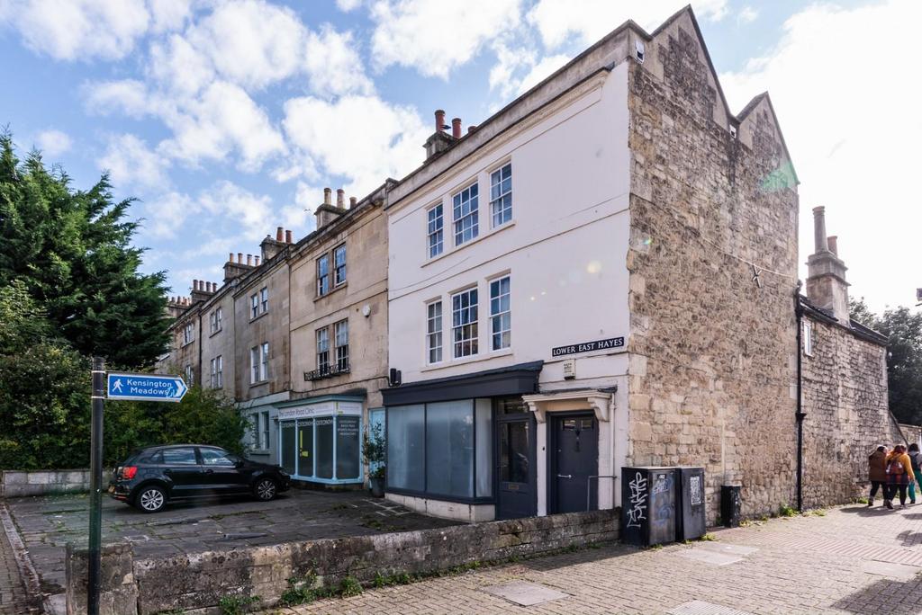 Flat 1, 1 Lower East Hayes, Bath BA1 6 AN-1.jpg