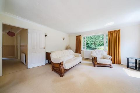 3 bedroom detached bungalow for sale, Ellisfield,  Basingstoke,  RG25