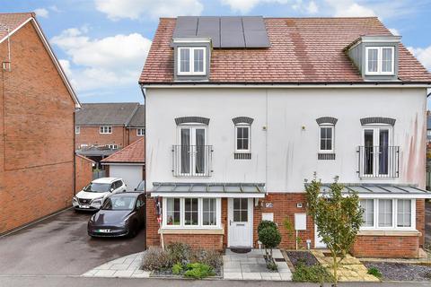 4 bedroom semi-detached house for sale, Benjamin Gray Drive, Littlehampton, West Sussex