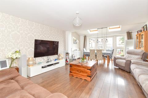 4 bedroom semi-detached house for sale, Benjamin Gray Drive, Littlehampton, West Sussex