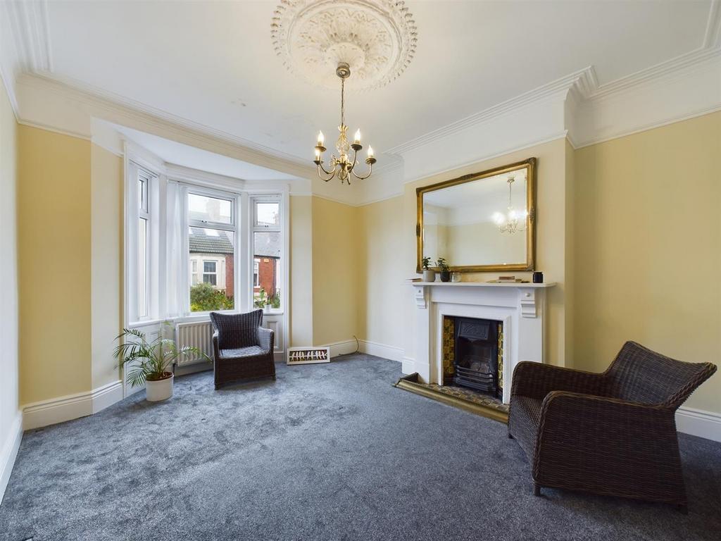 Hulne Avenue, Tynemouth 4 bed apartment for sale £300,000
