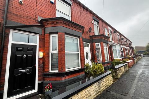 2 bedroom end of terrace house for sale, Norman Street, Hyde