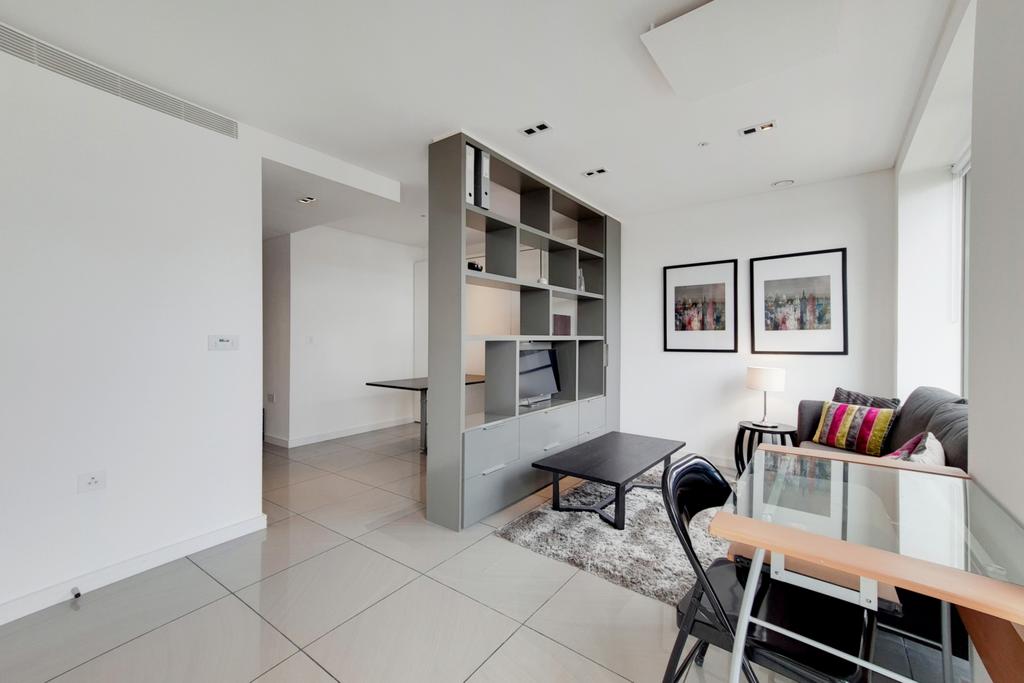Studio Flat, Triton Building, 20 Brock Street, Lo