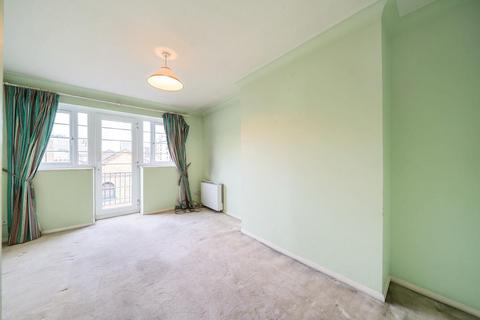 2 bedroom flat for sale, Acorn Walk, London