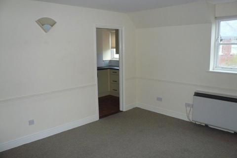 2 bedroom flat to rent, Springfield Road, Bury St Edmunds IP33