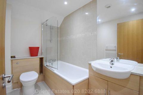 2 bedroom apartment to rent, Peaberry Court, Hendon, NW4