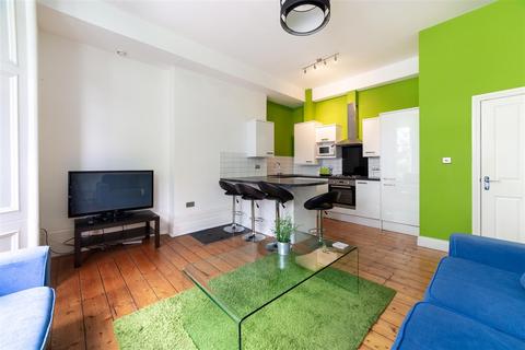 4 bedroom apartment to rent, £145pppw - Jesmond Road, Jesmond NE2