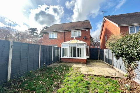 2 bedroom semi-detached house to rent,  Littleworth, Henley-In-Arden B95