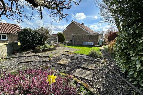 10 Castle Close, Thornton Le Dale, Pickering, YO18 7TW