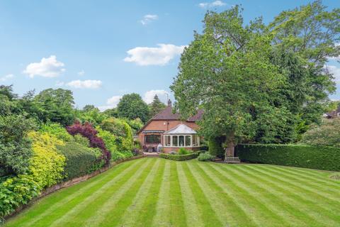 4 bedroom bungalow for sale, Packhorse Road, Gerrards Cross, Buckinghamshire, SL9