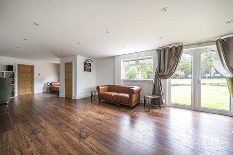 30 Mascalls Gardens, Brentwood, CM14 5LT