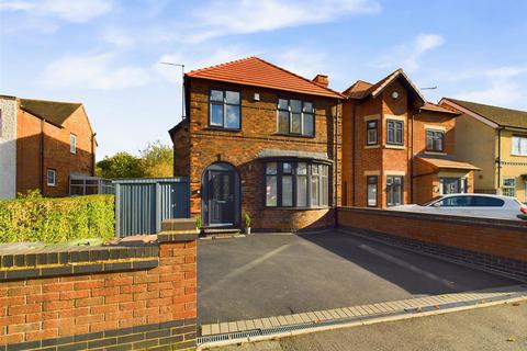 4 bedroom detached house for sale, Pasture Road, Nottingham NG9