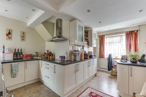 4 bedroom semi-detached house for sale, Howard Road, Meldreth,