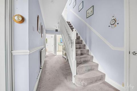 5 bedroom detached house for sale, Whitegates., Mayals, Swansea