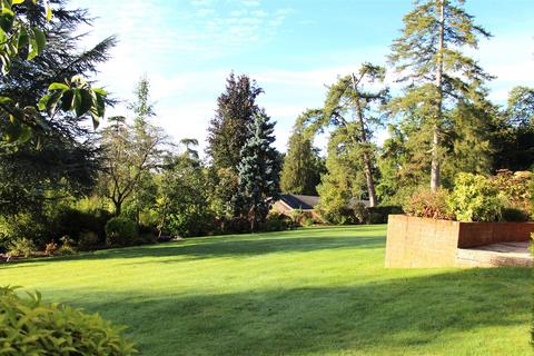 3 bedroom detached bungalow for sale, Old Walled Garden, Compton Verney, Warwick