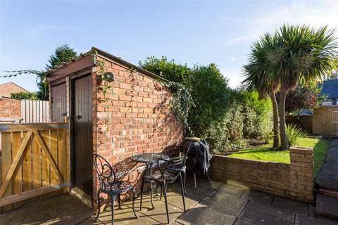 2 bedroom terraced house for sale, North Lane, Haxby, York