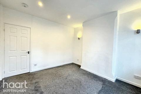 3 bedroom terraced house for sale, Woodborough Road, Nottingham