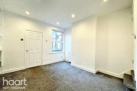 3 bedroom terraced house for sale, Woodborough Road, Nottingham