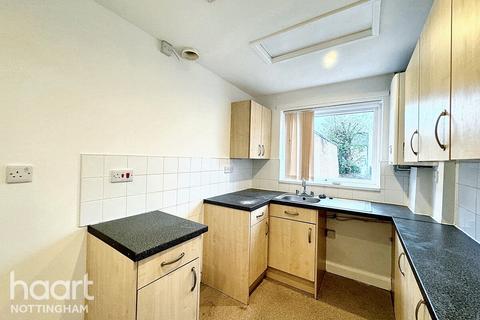 3 bedroom terraced house for sale, Woodborough Road, Nottingham