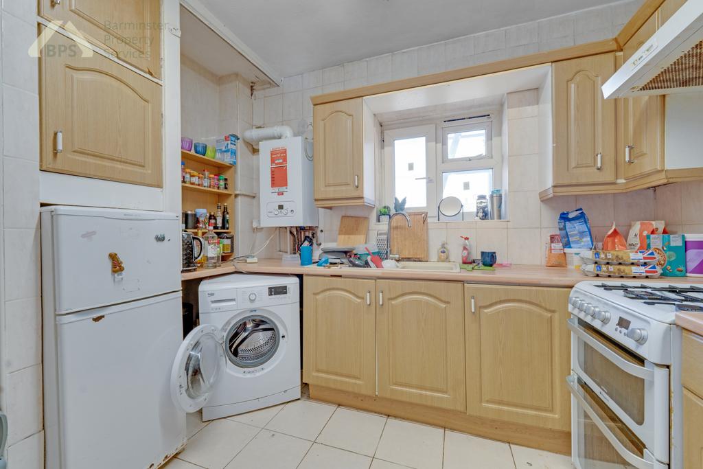 Four bedroom first floor flat