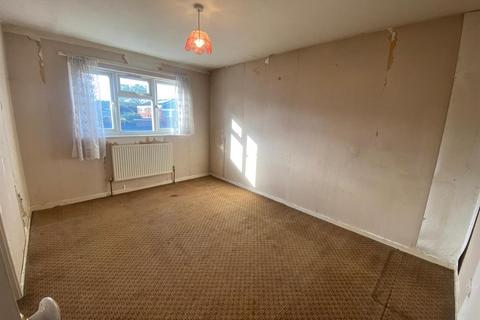 66 Fairways, Waltham Abbey, EN9 1SY