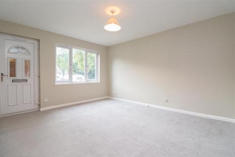 1 bedroom maisonette for sale, St. Andrews Road, Ifield, Crawley