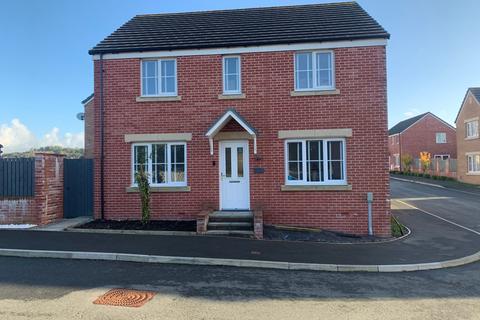 4 bedroom detached house for sale, Maes Macsen, Carmarthen SA31