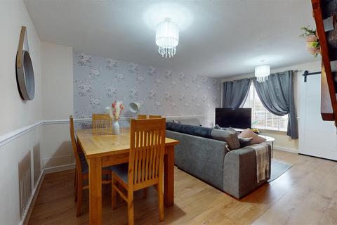 3 bedroom end of terrace house for sale, Chestnut Close, Westfield, Radstock