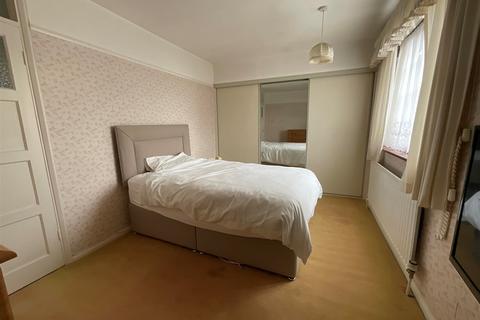 9 Bristol Road, Gravesend, DA12 5RA