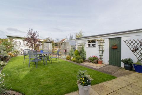 2 bedroom semi-detached bungalow for sale, Essex Avenue, Herne Bay, CT6