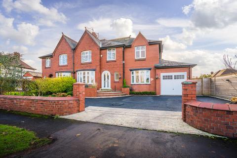 5 bedroom semi-detached house for sale, Grantham Avenue, Walton, Warrington