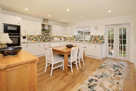 5 bedroom detached house for sale, Holcombe Road, Holcombe, EX7