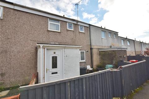 3 bedroom terraced house for sale, Wessington Bank, Glossop, Derbyshire, SK13