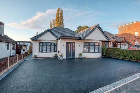 4 bedroom detached bungalow for sale, Church Road, Astwood Bank, Redditch B96 6DD