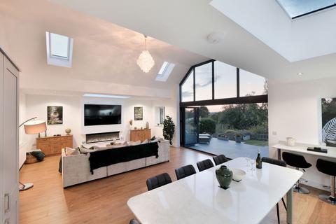 36 Church Road, Astwood Bank, Redditch, B96 6DD