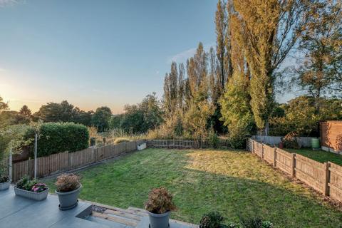 36 Church Road, Astwood Bank, Redditch, B96 6DD