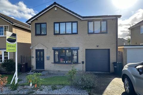 4 bedroom detached house for sale, Harehill Close, Bradford